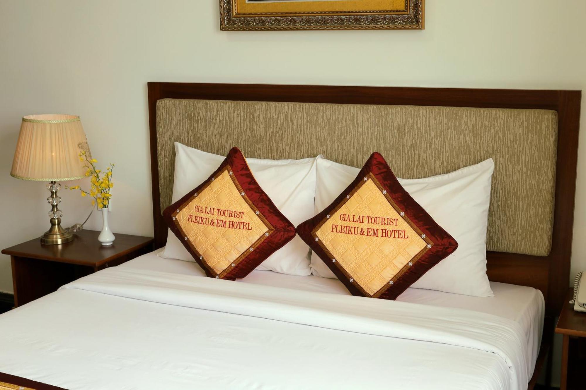 Pleiku & Em Hotel By Gia Lai Tourist Εξωτερικό φωτογραφία